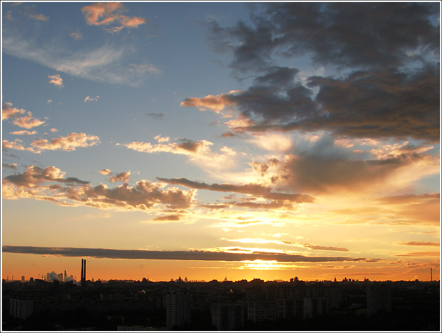 «Фото из окна». Москва. Вечерние урбанистические пейзажы - фото 3