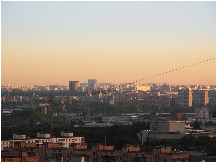 «Фото из окна». Москва. Вечерние урбанистические пейзажы - фото 16