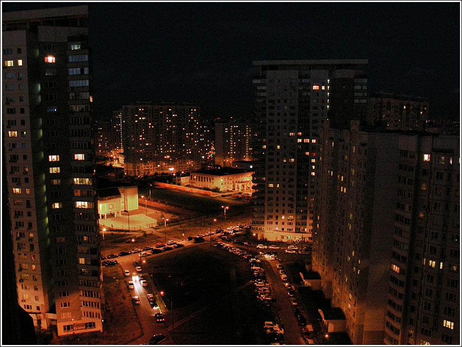 «Фото из окна». Москва. Вечерние урбанистические пейзажы - фото 1